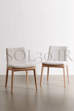 صندلی چوبی با ارتفاع استاندارد برای استفاده در کنار میز ناهارخوری